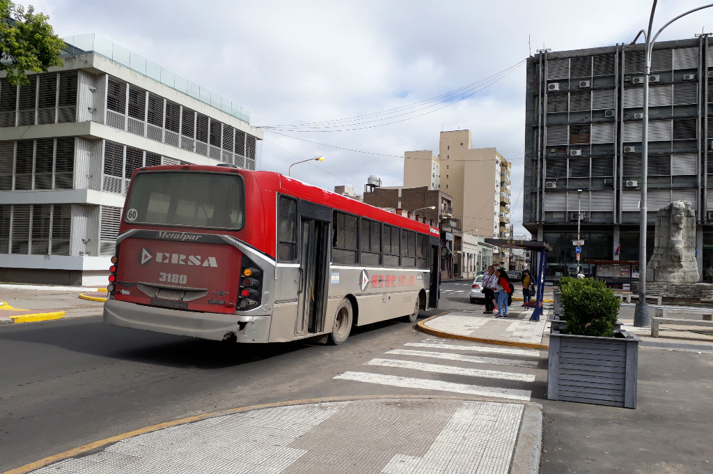 Modifican las frecuencias de colectivos metropolitanos por la final del Mundial